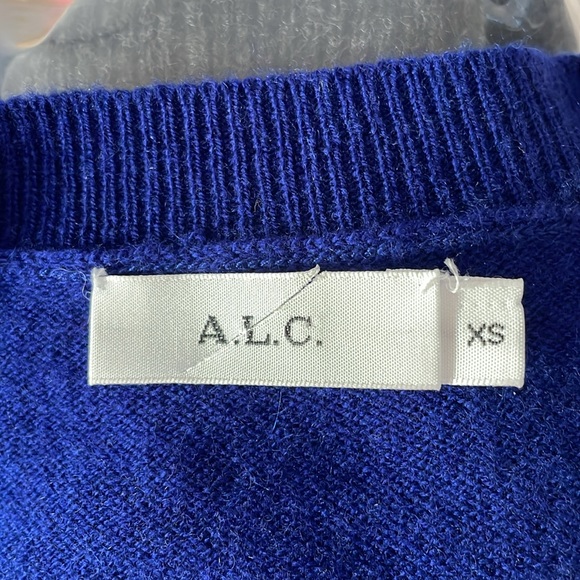 A.L.C Hamilton Cutout sweater - Picture 7 of 8
